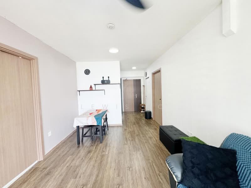 419A Northshore Drive, 419A Northshore Drive, 2 Bedrooms, 721 sqft, HDB Flat For Sale, by Lewis Ho, 500218322 - Living Room - PropertyGuru.com.sg