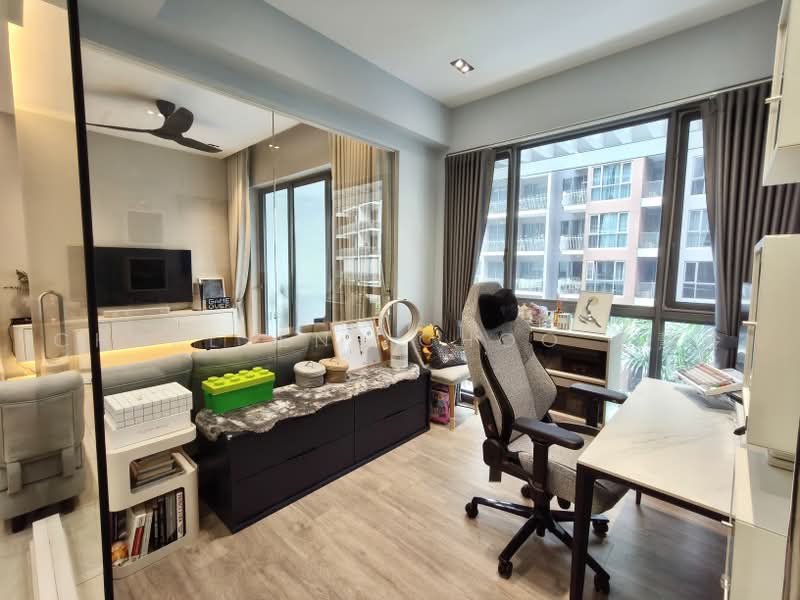 Forest Woods, 9A Lorong Lew Lian, 3 Bedrooms, 915 sqft, Condominium For Sale, by Charlyene Choo 朱慧玲, 500218324 - Common Bedroom - PropertyGuru.com.sg