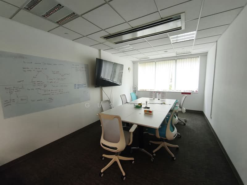 Tan Chong Tower, 15 Queen Street, Beach Road / Bugis / Rochor, 741 sqft, Office For Rent, by GusTo ., 500218326 - Interior - CommercialGuru.com.sg