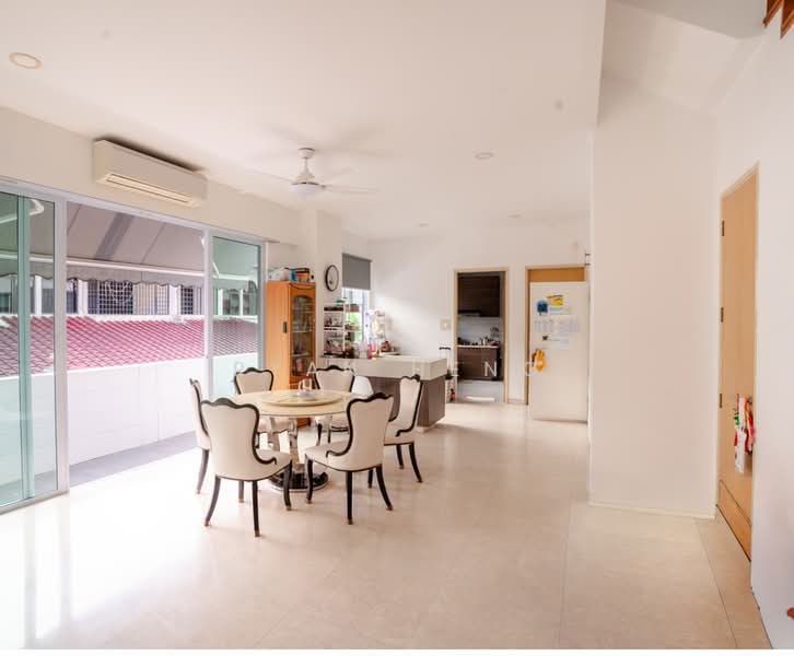 Just Listed! Modern 3-Sty Semi-D with Pool & Private Lift | Walk to Kovan MRT, , 8 Bedrooms, 4,321 sqft, Semi-Detached House For Sale, by Ryan Heng, 500218335 - Dining Room - PropertyGuru.com.sg