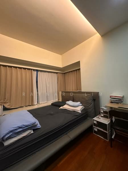 Trevista, 21 Lorong 3 Toa Payoh, 2 Bedrooms, 893 sqft, Condominium For Sale, by Raynard Lim, 500218350 - Bedroom - PropertyGuru.com.sg