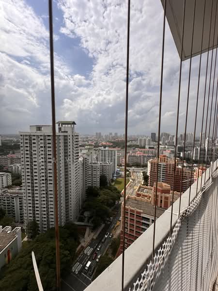 Trevista, 21 Lorong 3 Toa Payoh, 2 Bedrooms, 893 sqft, Condominium For Sale, by Raynard Lim, 500218350 - View - PropertyGuru.com.sg