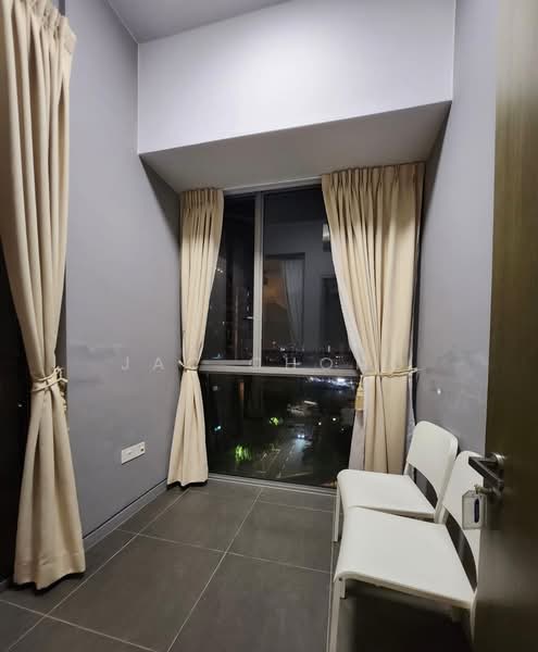 Katong Regency, 17 Tanjong Katong Road, 1 Bedroom, 560 sqft, Condominium For Sale, by Jac Chong, 500218357 - Balcony - PropertyGuru.com.sg