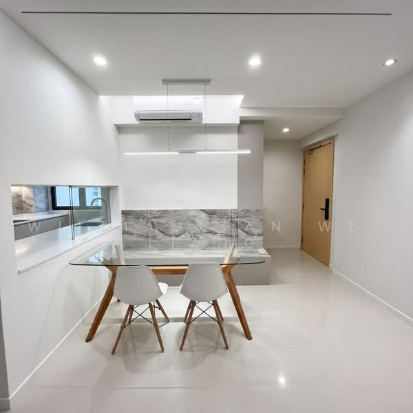 A Treasure Trove, 70 Punggol Walk, 4 Bedrooms, 1,335 sqft, Condominium For Sale, by William Tan Wei Liang, 500218365 - Dining Room - PropertyGuru.com.sg