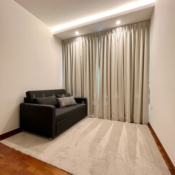 A Treasure Trove, 70 Punggol Walk, 4 Bedrooms, 1,335 sqft, Condominium For Sale, by William Tan Wei Liang, 500218365 - Living Room - PropertyGuru.com.sg