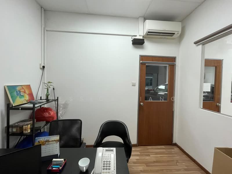 Wcega Plaza, 1 Bukit Batok Crescent, Dairy Farm / Bukit Panjang / Choa Chu Kang, 2,583 sqft, Light Industrial (B1) For Rent, by Jessica Liang, 500218368 - Interior - CommercialGuru.com.sg