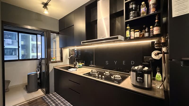 419A Northshore Drive, 419A Northshore Drive, 3 Bedrooms, 1,012 sqft, HDB Flat For Sale, by Shafie Syed, 500218369 - Kitchen - PropertyGuru.com.sg