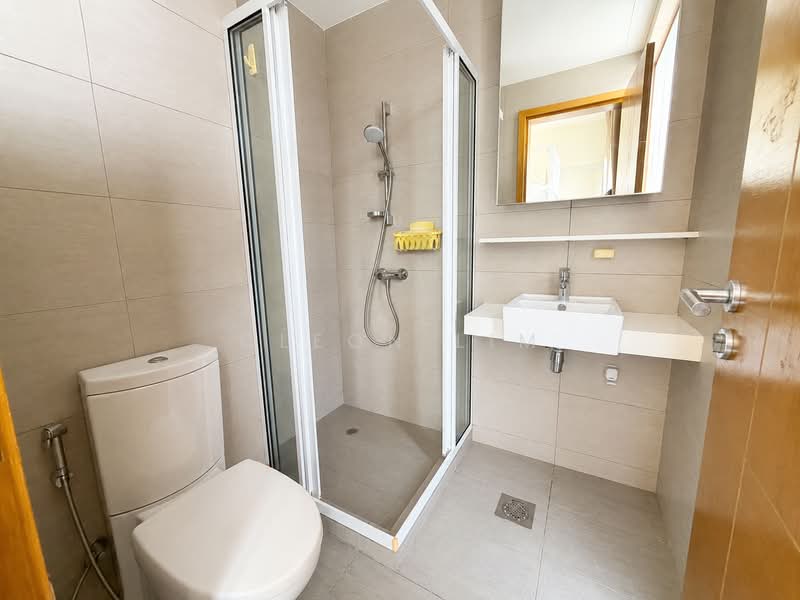 Charlton Villas, 35F Charlton Lane, Room Rental, 155 sqft, Terraced House For Rent, by Cleon Lim, 500218372 - Bathroom - PropertyGuru.com.sg