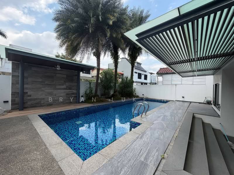 CHEAP AND RARE DETACHED HOME IN D28, SELETAR HILLS ESTATE, 7 Bedrooms, 4,422 sqft, Detached House For Sale, by Bryan Luke Ng, 500218373 - Pool - PropertyGuru.com.sg