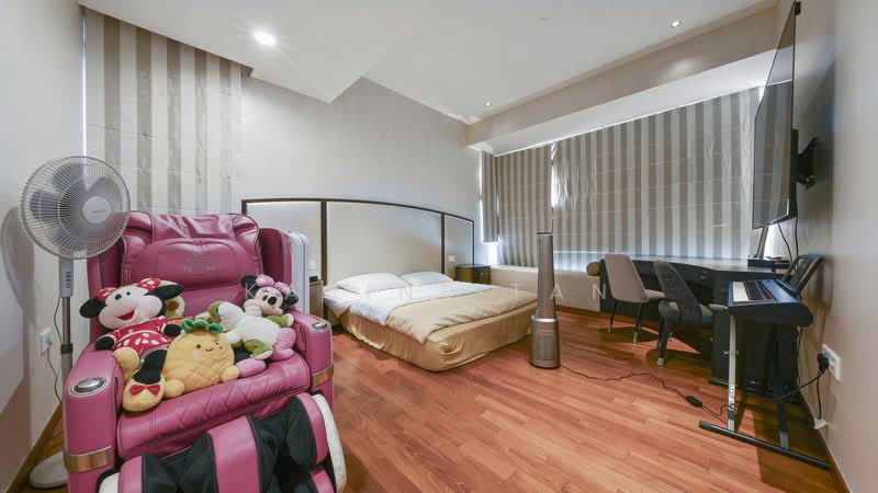 Eng Kong Cheng Soon Garden Kismis, , 5 Bedrooms, 5,382 sqft, Terraced House For Sale, by Karine Tan, 500218398 - Bedroom - PropertyGuru.com.sg