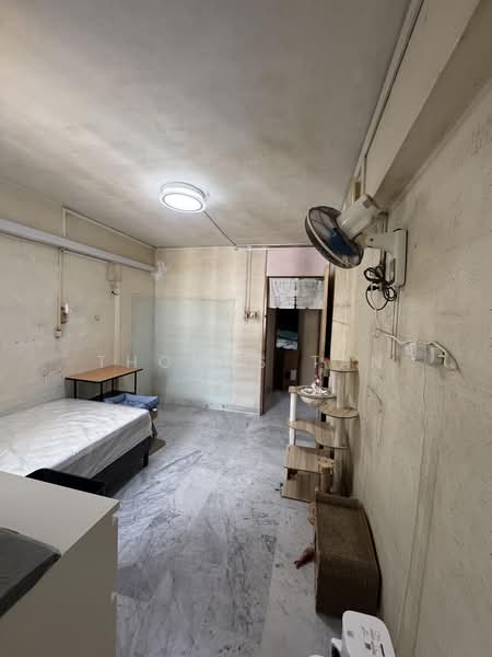 426 Bedok North Road, 426 Bedok North Road, 2 Bedrooms, 721 sqft, HDB Flat For Sale, by Thomas Tan, 500218405 - Bedroom - PropertyGuru.com.sg