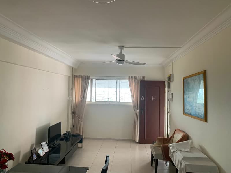 516 Jurong West Street 52, 516 Jurong West Street 52, 2 Bedrooms, 796 sqft, HDB Flat For Sale, by Gary Seah, 500218407 - Living Room - PropertyGuru.com.sg