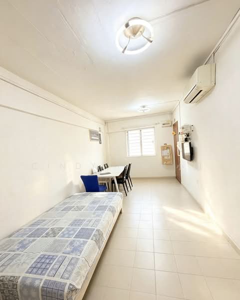 145 Yishun Street 11, 145 Yishun Street 11, 2 Bedrooms, 721 sqft, HDB Flat For Sale, by Cindy Fu 付小姐, 500218410 - Bedroom - PropertyGuru.com.sg