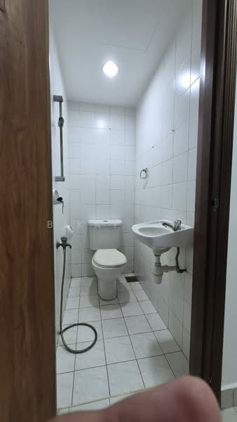 Palm Gardens, 3 Hong San Walk, Dairy Farm / Bukit Panjang / Choa Chu Kang, 3 Bedrooms, 1,206 sqft, Condominium For Sale, by Bikay Lim, 500218426 - Bathroom - PropertyGuru.com.sg
