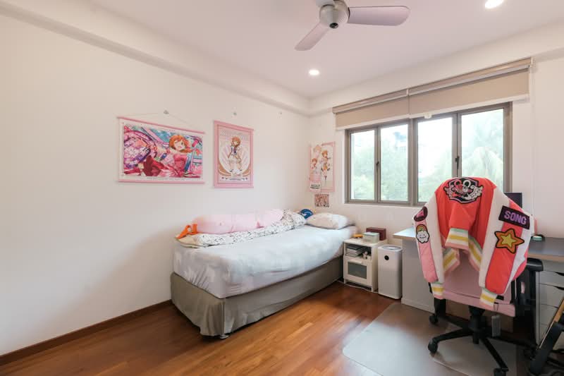 Dunbar Walk, , 6 Bedrooms, 4,500 sqft, Semi-Detached House For Sale, by Karen Chua, 500218434 - Bedroom - PropertyGuru.com.sg