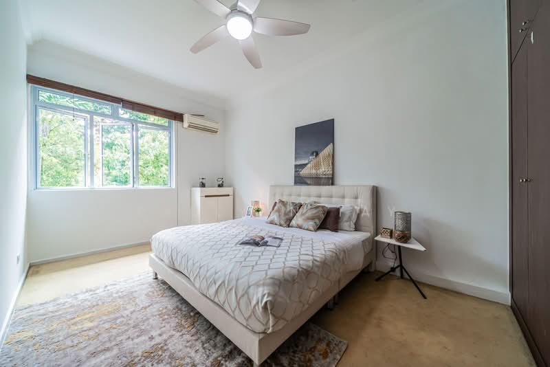 Teacher's Housing Estate, Iqbal Avenue, 3 Bedrooms, 1,195 sqft, Walk-up Apartment For Sale, by Paulynn Tay, 500218435 - Bedroom - PropertyGuru.com.sg