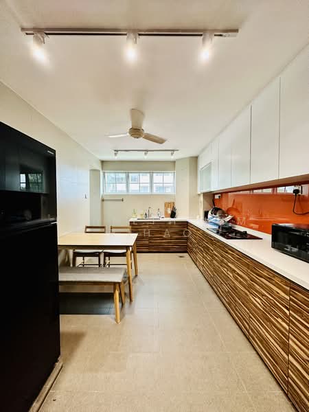 Chng Mansions, 120 Arthur Road, Room Rental, 80 sqft, Apartment For Rent, by Kenneth Lim Rihao, 500218438 - Kitchen - PropertyGuru.com.sg