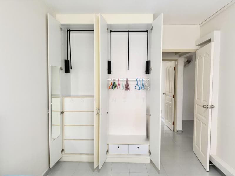 489A Tampines Street 45, 489A Tampines Street 45, Pasir Ris / Tampines, Room Rental, 200 sqft, HDB Flat For Rent, by Jasmine Teo, 500218442 - PropertyGuru.com.sg