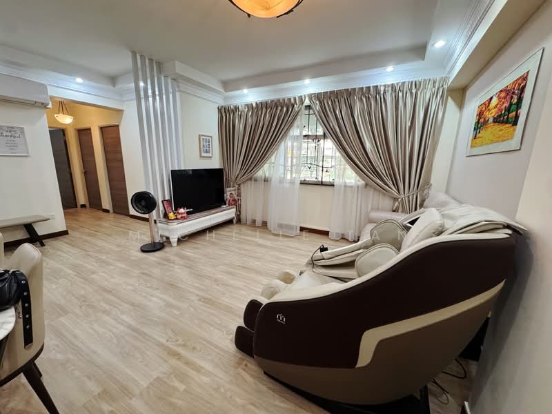 406B Fernvale Road, 406B Fernvale Road, 3 Bedrooms, 968 sqft, HDB Flat For Sale, by Michelle Tan, 500218447 - Living Room - PropertyGuru.com.sg