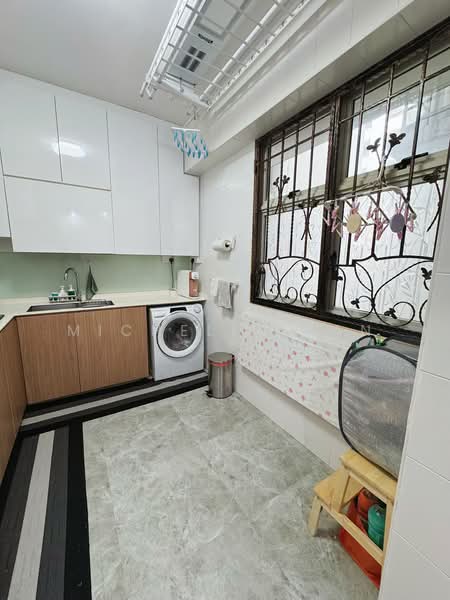 406B Fernvale Road, 406B Fernvale Road, 3 Bedrooms, 968 sqft, HDB Flat For Sale, by Michelle Tan, 500218447 - Kitchen - PropertyGuru.com.sg