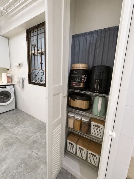 406B Fernvale Road, 406B Fernvale Road, 3 Bedrooms, 1,023 sqft, HDB Flat For Sale, by Michelle Tan, 500218447 - Kitchen - PropertyGuru.com.sg