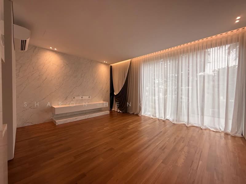 Near Orchard Rd! Brand New Bungalow Ready for Viewing Now!, Bukit Timah Rd / Barker Rd / Stevens Rd, 6 Bedrooms, 8,400 sqft, Bungalow House For Sale, by Sharon Heng (王蔚惠), 500218454 - Living Room - PropertyGuru.com.sg