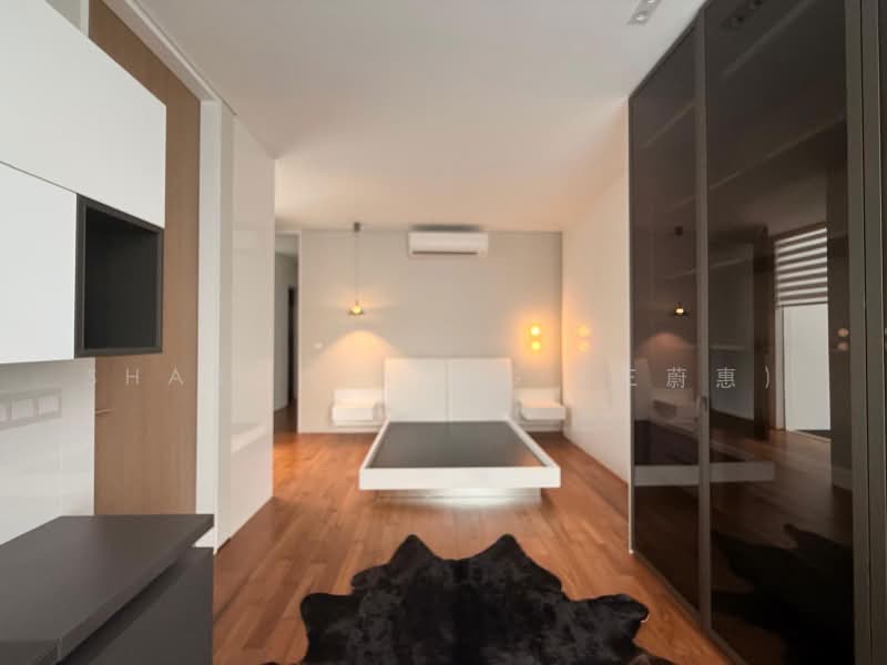 Near Orchard Rd! Brand New Bungalow Ready for Viewing Now!, Bukit Timah Rd / Barker Rd / Stevens Rd, 6 Bedrooms, 8,400 sqft, Bungalow House For Sale, by Sharon Heng (王蔚惠), 500218454 - Bedroom - PropertyGuru.com.sg