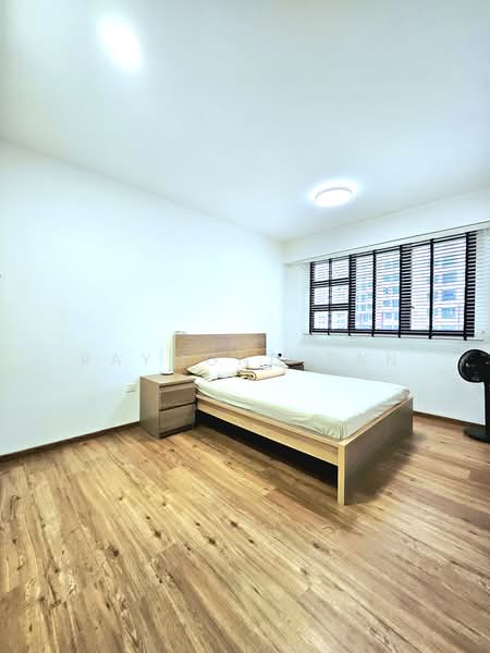 467B Bukit Batok West Avenue 9, 467B Bukit Batok West Avenue 9, 3 Bedrooms, 113 sqft, HDB Flat For Sale, by Raymond Tan, 500218472 - Master Bedroom - PropertyGuru.com.sg