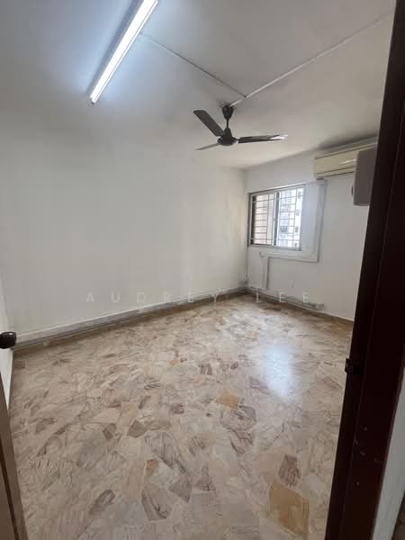 14 Saint George's Road, 14 Saint George's Road, 3 Bedrooms, 1,001 sqft, HDB Flat For Sale, by Audrey Lee, 500218485 - Interior - PropertyGuru.com.sg