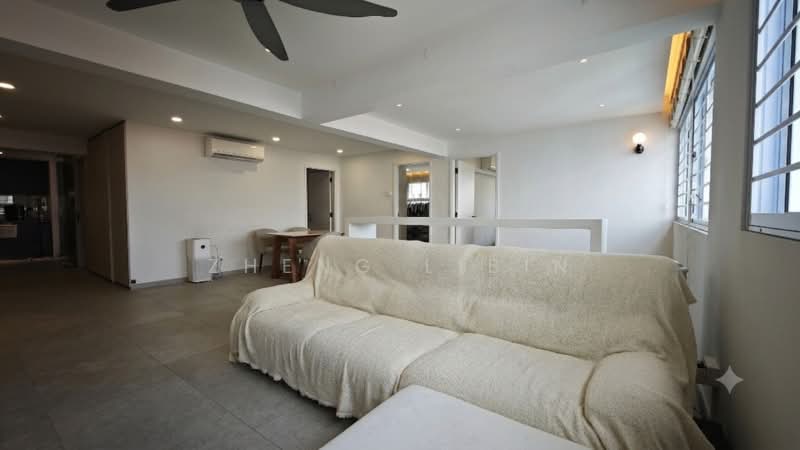 153 Bishan Street 13, 153 Bishan Street 13, 3 Bedrooms, 1,280 sqft, HDB Flat For Sale, by Zheng Libin, 500218486 - Living Room - PropertyGuru.com.sg