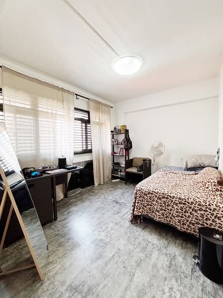 722 Tampines Street 72, 722 Tampines Street 72, 3 Bedrooms, 1,066 sqft, HDB Flat For Sale, by Asyraaf TCR, 500218489 - Bedroom - PropertyGuru.com.sg