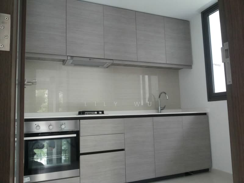 Bellewoods, 106 Woodlands Avenue 5, 2 Bedrooms, 786 sqft, Executive Condominium For Rent, by Lily Wu, 500218490 - Kitchen - PropertyGuru.com.sg