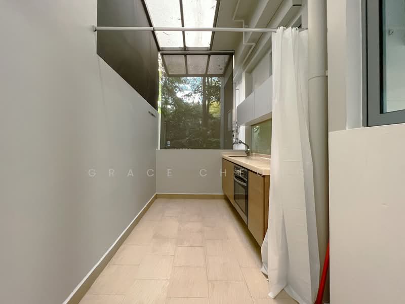 Carabelle, 57 West Coast Way, 2 Bedrooms, 1,152 sqft, Condominium For Rent, by Grace Cheong, 500218491 - Backyard - PropertyGuru.com.sg
