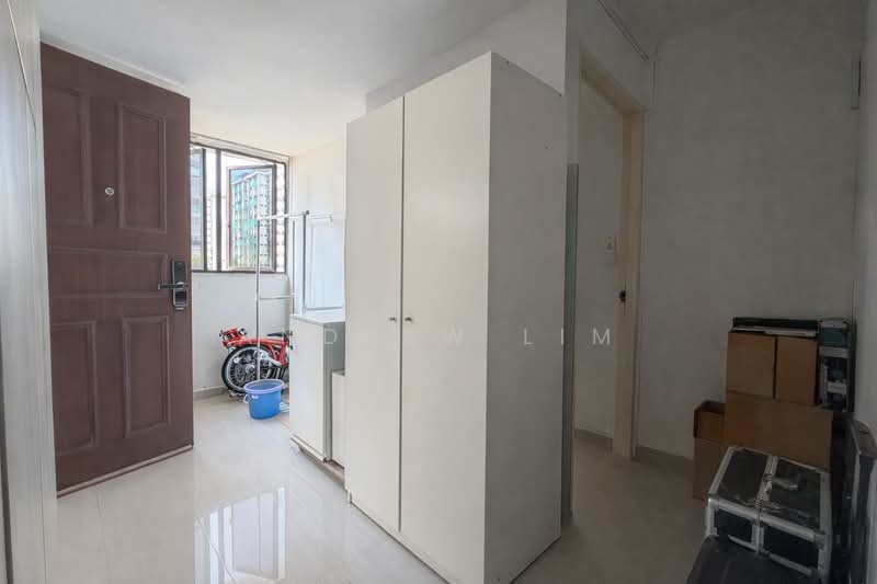 96 Geylang Bahru, 96 Geylang Bahru, 2 Bedrooms, 883 sqft, HDB Flat For Sale, by Andrew Lim, 500218496 - Entrance - PropertyGuru.com.sg
