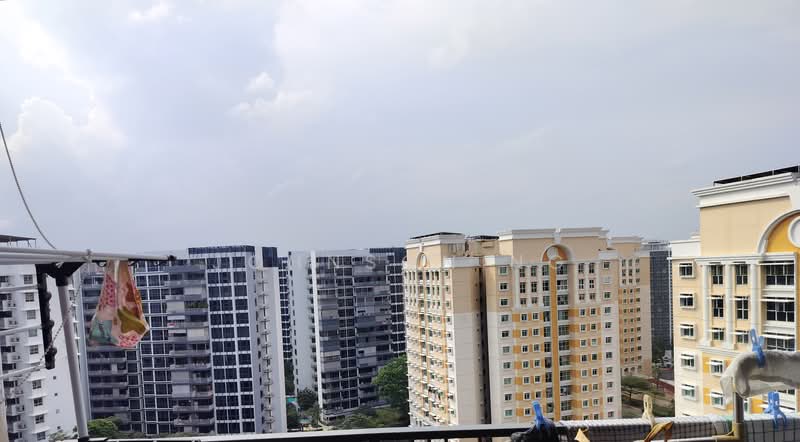 Prive, 33 Punggol Field, 3 Bedrooms, 1,098 sqft, Executive Condominium For Sale, by Johnson Ng, 500218499 - Exterior - PropertyGuru.com.sg