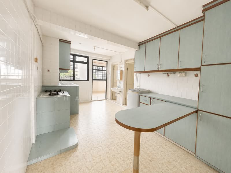 9 Lorong 7 Toa Payoh, 9 Lorong 7 Toa Payoh, 2 Bedrooms, 710 sqft, HDB Flat For Sale, by Sharlene Teo, 500218508 - Kitchen - PropertyGuru.com.sg