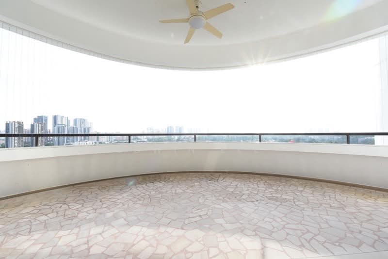 Regency Park, 9 Nathan Road, 4 Bedrooms, 3,650 sqft, Condominium For Rent, by Edwin Lee, 500218517 - PropertyGuru.com.sg