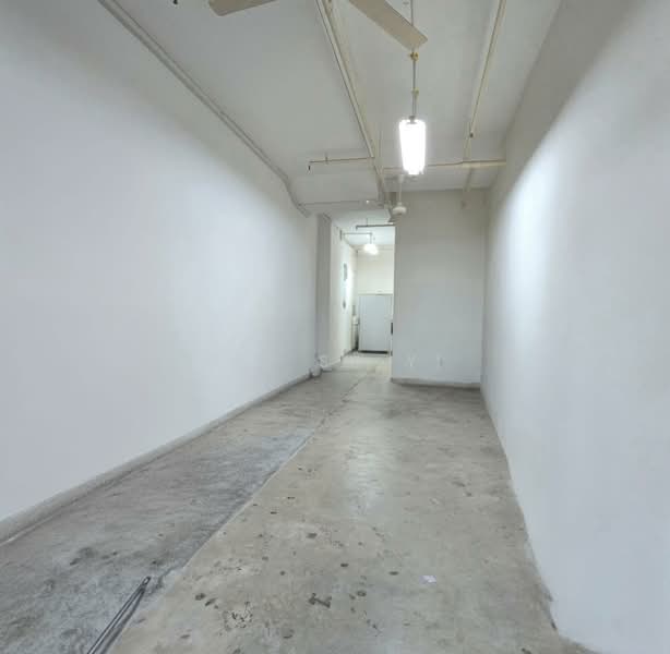 Ubi Techpark, 10 Ubi Crescent, 1,496 sqft, Light Industrial (B1) For Sale, by Lee Su Yi, 500218524 - Interior - CommercialGuru.com.sg