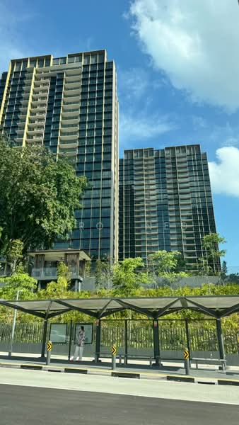 Pinetree Hill, 30 Pine Grove, 3 Bedrooms, 969 sqft, Condominium For Sale, by Carol Neo, 500218526 - Exterior - PropertyGuru.com.sg