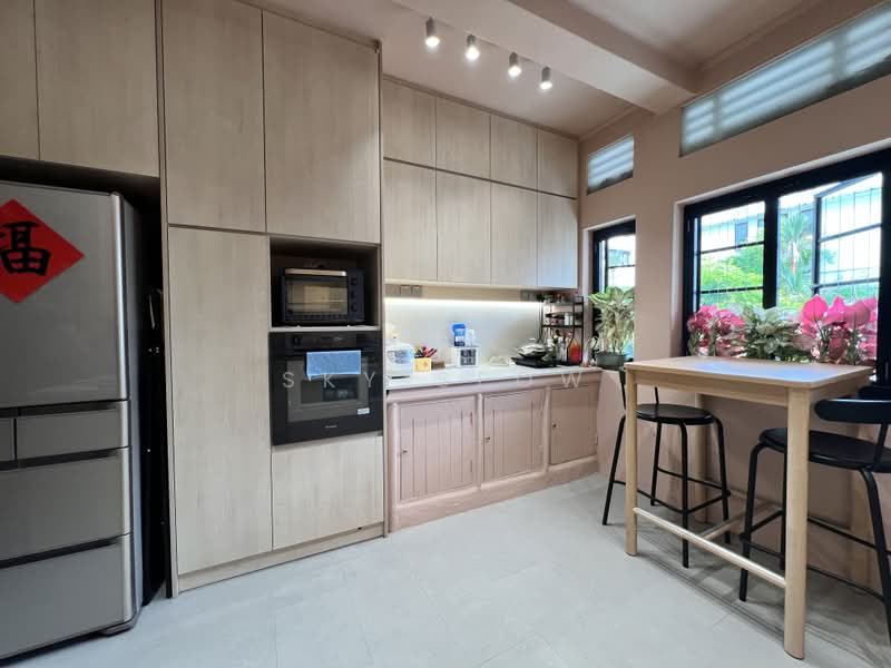 71 Seng Poh Road, 71 Seng Poh Road, 3 Bedrooms, 764 sqft, Walk-up Apartment For Sale, by Sky Seow, 500218529 - Kitchen - PropertyGuru.com.sg