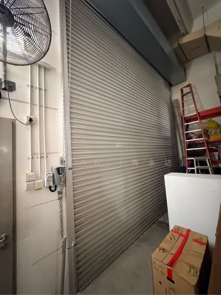 Mega@Woodlands, 39 Woodlands Close, 2,013 sqft, Light Industrial (B1) For Sale, by YT Tan (陈永达), 500218538 - CommercialGuru.com.sg