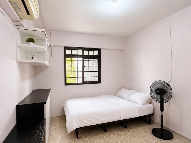 348 Ang Mo Kio Avenue 3, 348 Ang Mo Kio Avenue 3, Room Rental, 200 sqft, HDB Flat For Rent, by Alan Huy, 500218544 - Bedroom - PropertyGuru.com.sg