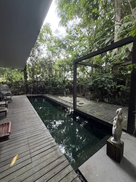 Cul-de-Sac Resort-Style 2.5-Storey Semi-Detached with Private Swimming Pool & Lush Greenery, Watten Estate, 4 Bedrooms, 5,000 sqft, Semi-Detached House For Sale, by Mak Hui Lyn, 500218548 - Pool - PropertyGuru.com.sg