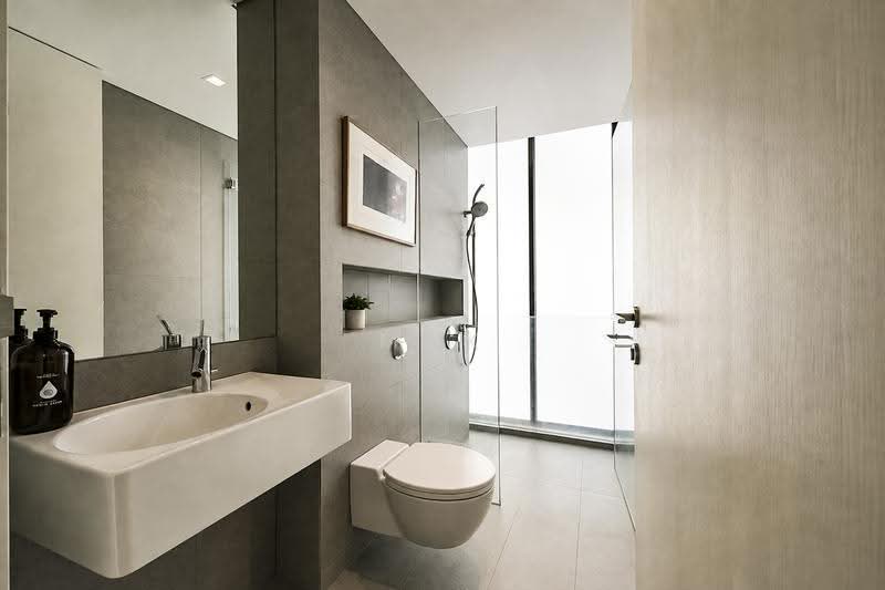 Cul-de-Sac Resort-Style 2.5-Storey Semi-Detached with Private Swimming Pool & Lush Greenery, Watten Estate, Newton / Novena, 4 Bedrooms, 5,000 sqft, Semi-Detached House For Sale, by Mak Hui Lyn, 500218548 - PropertyGuru.com.sg