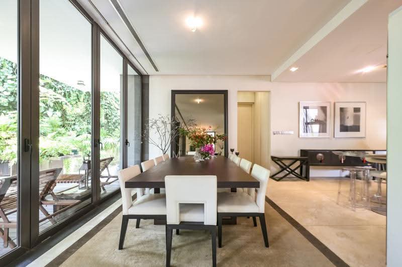 Cul-de-Sac Resort-Style 2.5-Storey Semi-Detached with Private Swimming Pool & Lush Greenery, Watten Estate, Newton / Novena, 4 Bedrooms, 5,000 sqft, Semi-Detached House For Sale, by Mak Hui Lyn, 500218548 - PropertyGuru.com.sg