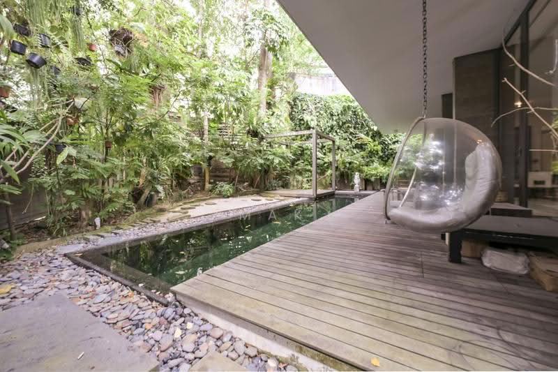 Cul-de-Sac Resort-Style 2.5-Storey Semi-Detached with Private Swimming Pool & Lush Greenery, Watten Estate, Newton / Novena, 4 Bedrooms, 5,000 sqft, Semi-Detached House For Sale, by Mak Hui Lyn, 500218548 - PropertyGuru.com.sg