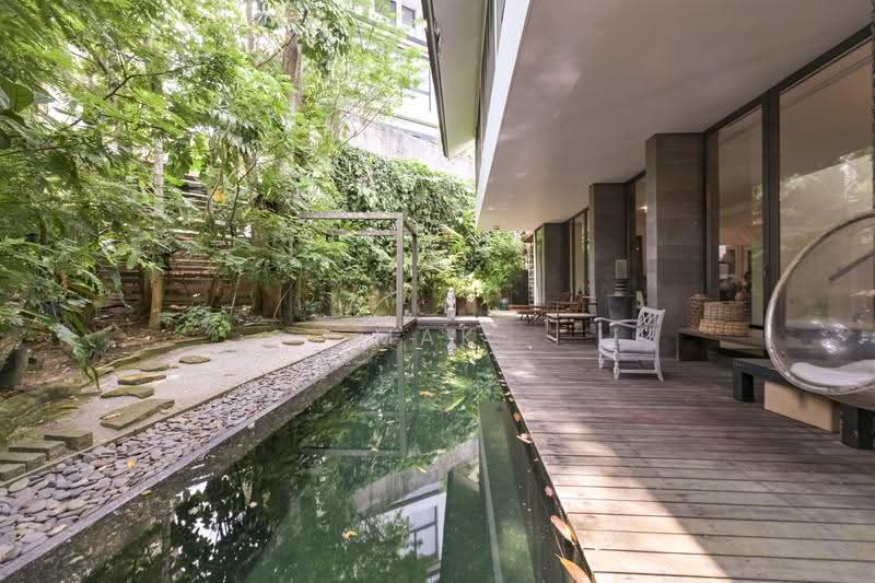 Cul-de-Sac Resort-Style 2.5-Storey Semi-Detached with Private Swimming Pool & Lush Greenery, Watten Estate, Newton / Novena, 4 Bedrooms, 5,000 sqft, Semi-Detached House For Sale, by Mak Hui Lyn, 500218548 - PropertyGuru.com.sg