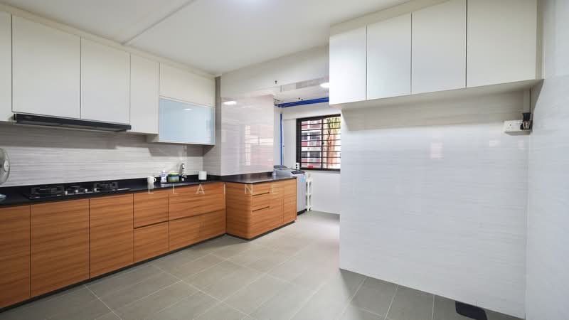 217 Bishan Street 23, 217 Bishan Street 23, 3 Bedrooms, 1,152 sqft, HDB Flat For Sale, by Elaine Chia, 500218562 - Kitchen - PropertyGuru.com.sg