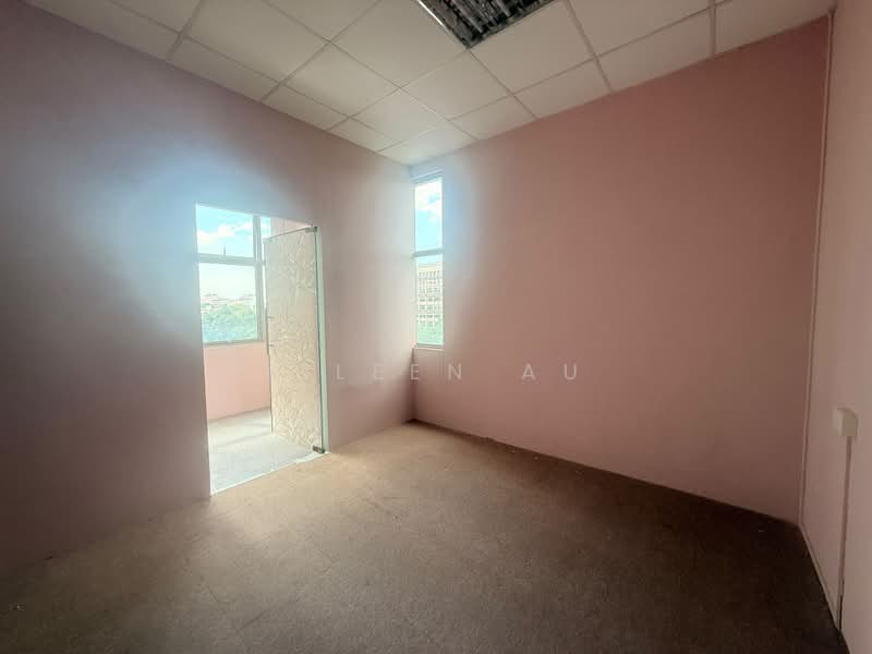 Bizlink Centre, 59 Ubi Avenue 1, 1,625 sqft, Light Industrial (B1) For Rent, by Eileen Au, 500218580 - Interior - CommercialGuru.com.sg