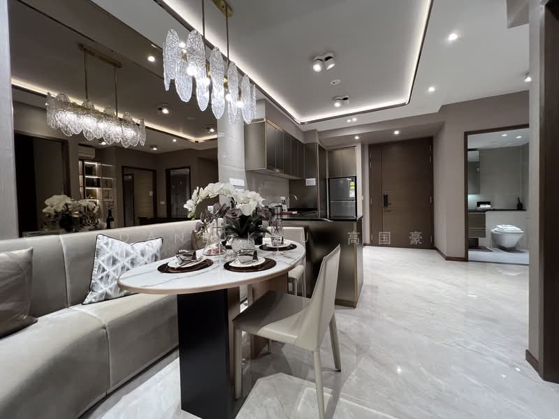 Chuan Park, 240 Lorong Chuan, 2 Bedrooms, 829 sqft, Condominium For Sale, by Dane Kau 高国豪, 500218581 - Dining Room - PropertyGuru.com.sg